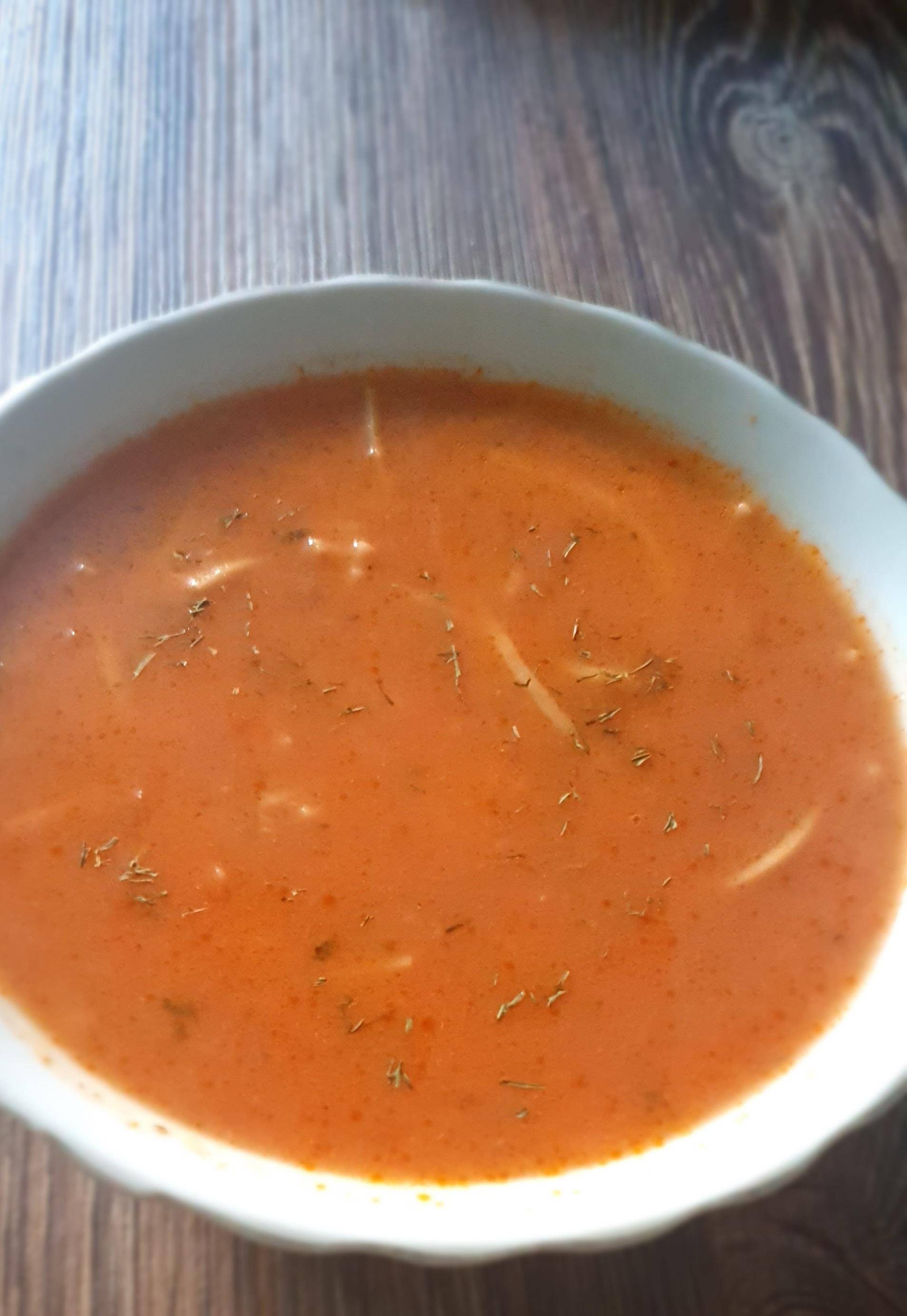 Zupa pomidorowa z nudlami - przepisy Cookeo V3 | Tefal