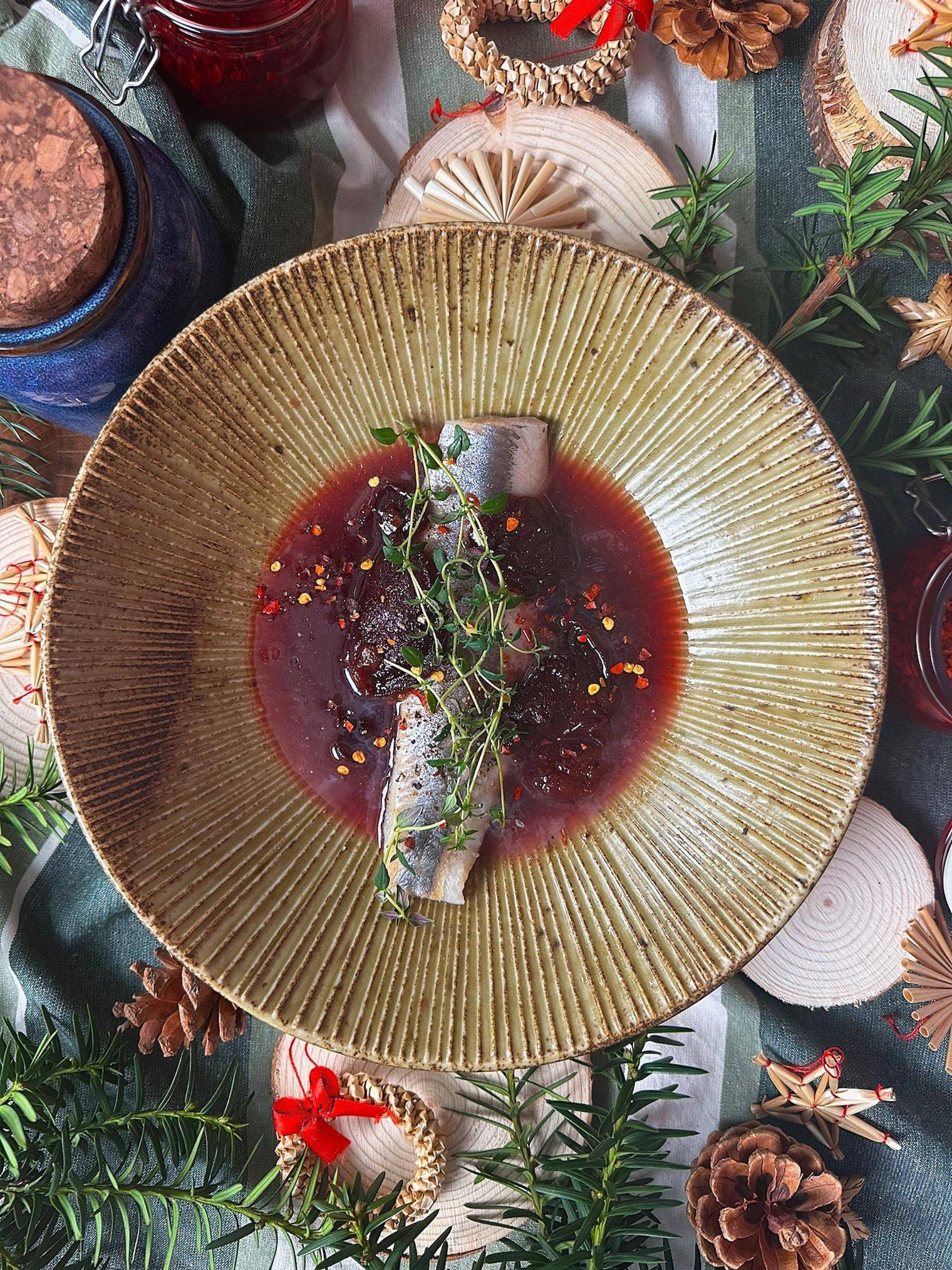 Śledź ze śliwkami w porto - przepisy Cook4Me | Tefal