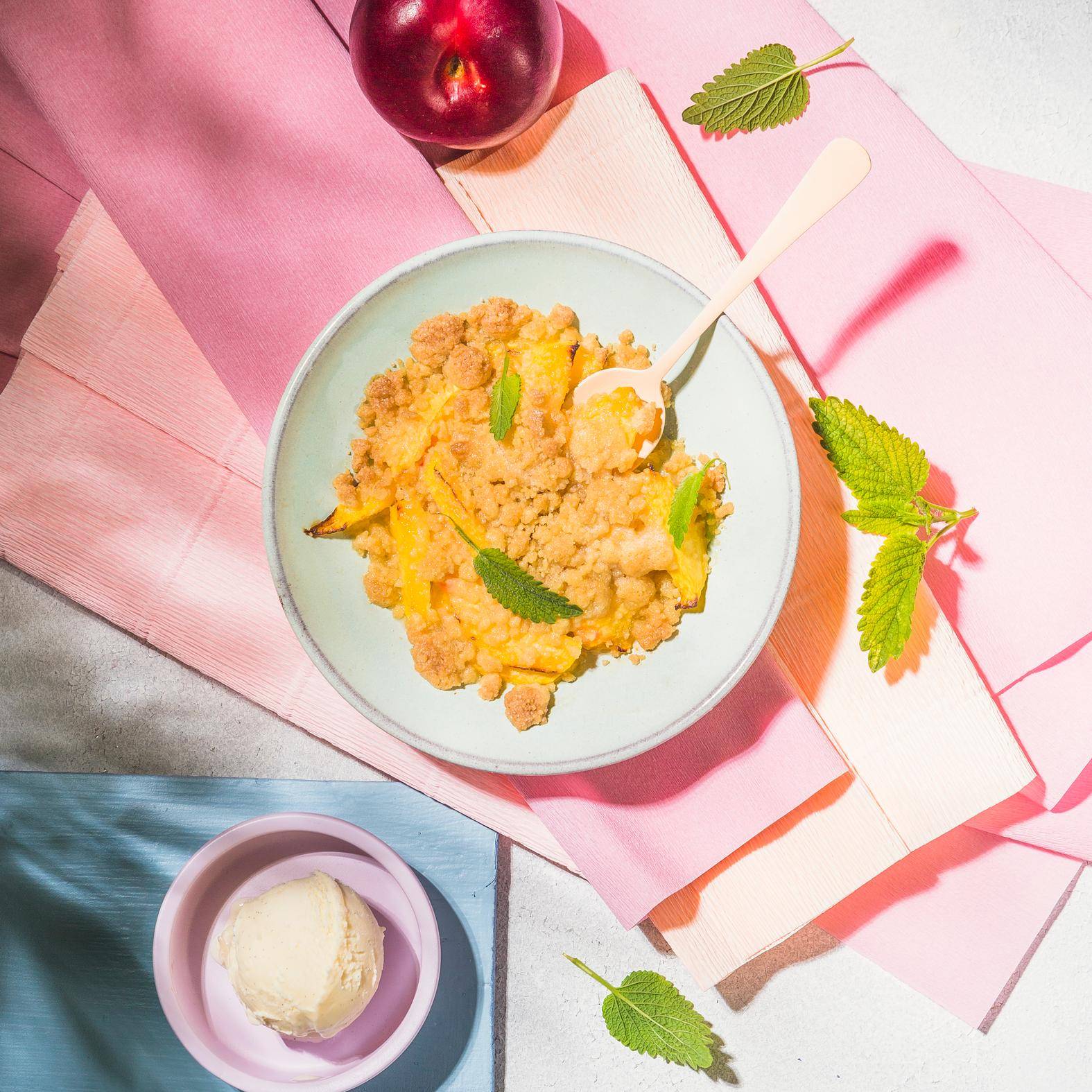 Brzoskwinie pod kruszonką - przepisy Cook4Me | Tefal