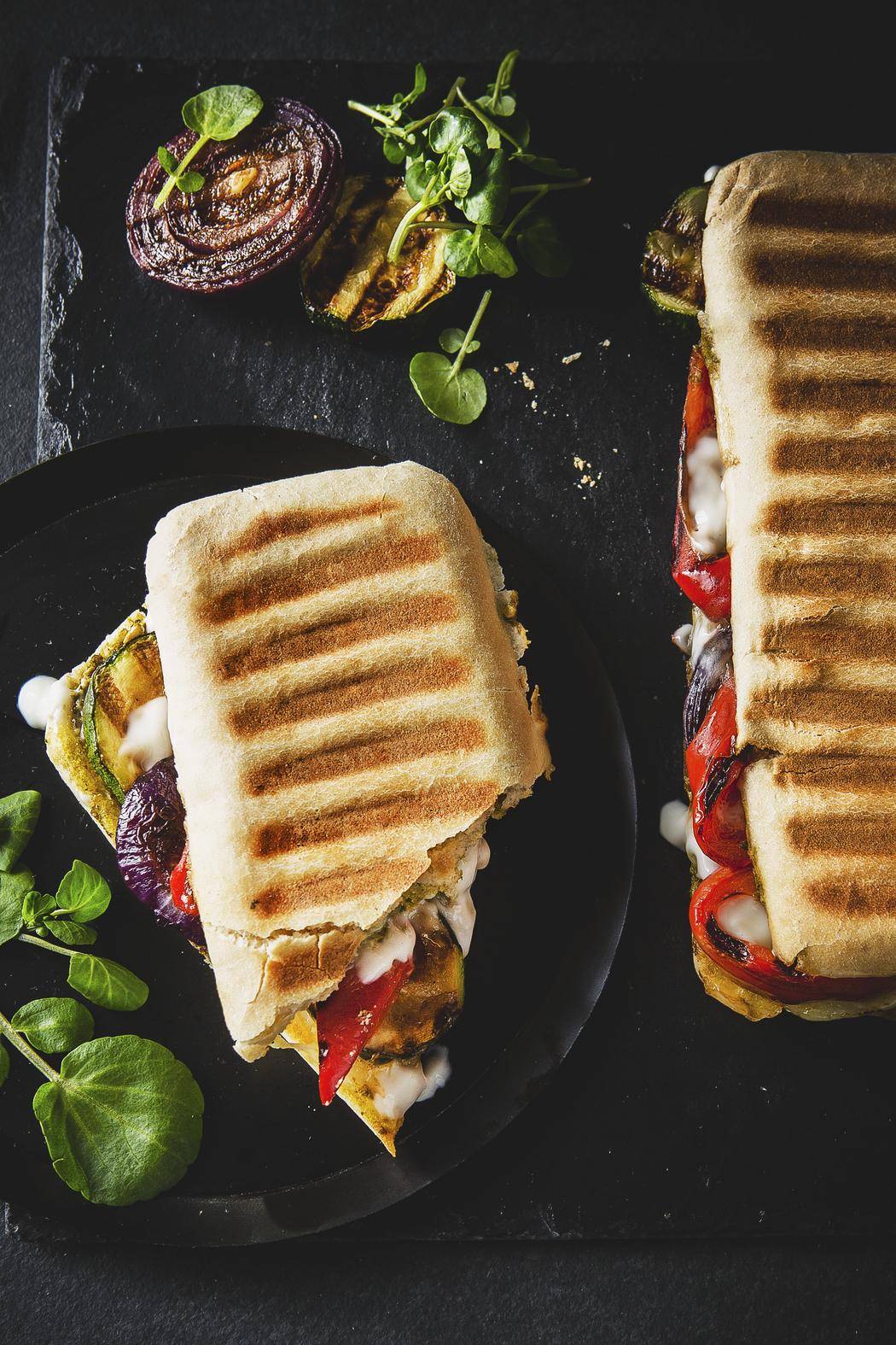 Włoskie panini z grillowanymi warzywami - przepisy Optigrill Elite | Tefal