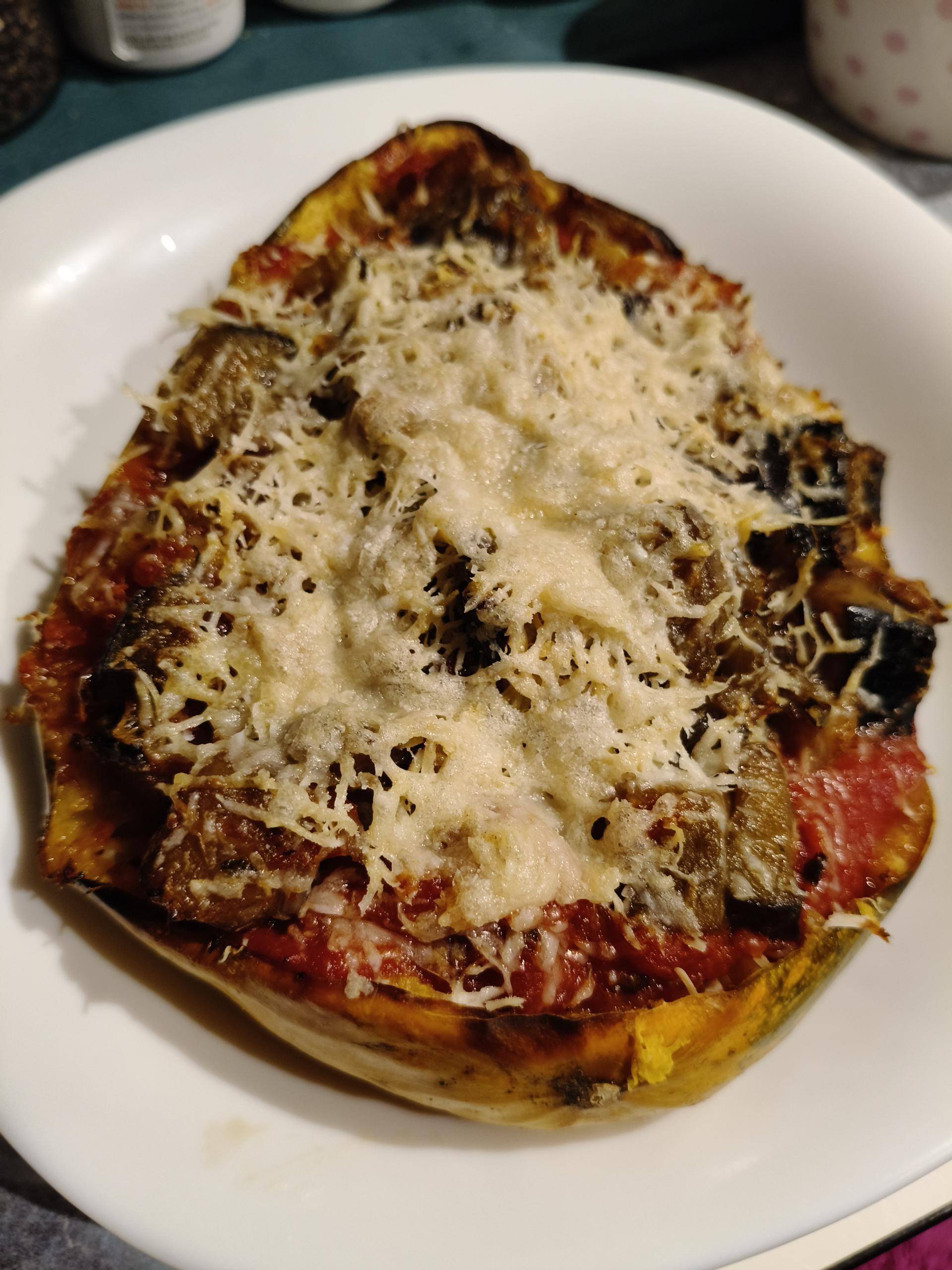 Połówka dyni makaronowej zapiekana z bakłażanem - przepisy Easy Fry Max | Tefal