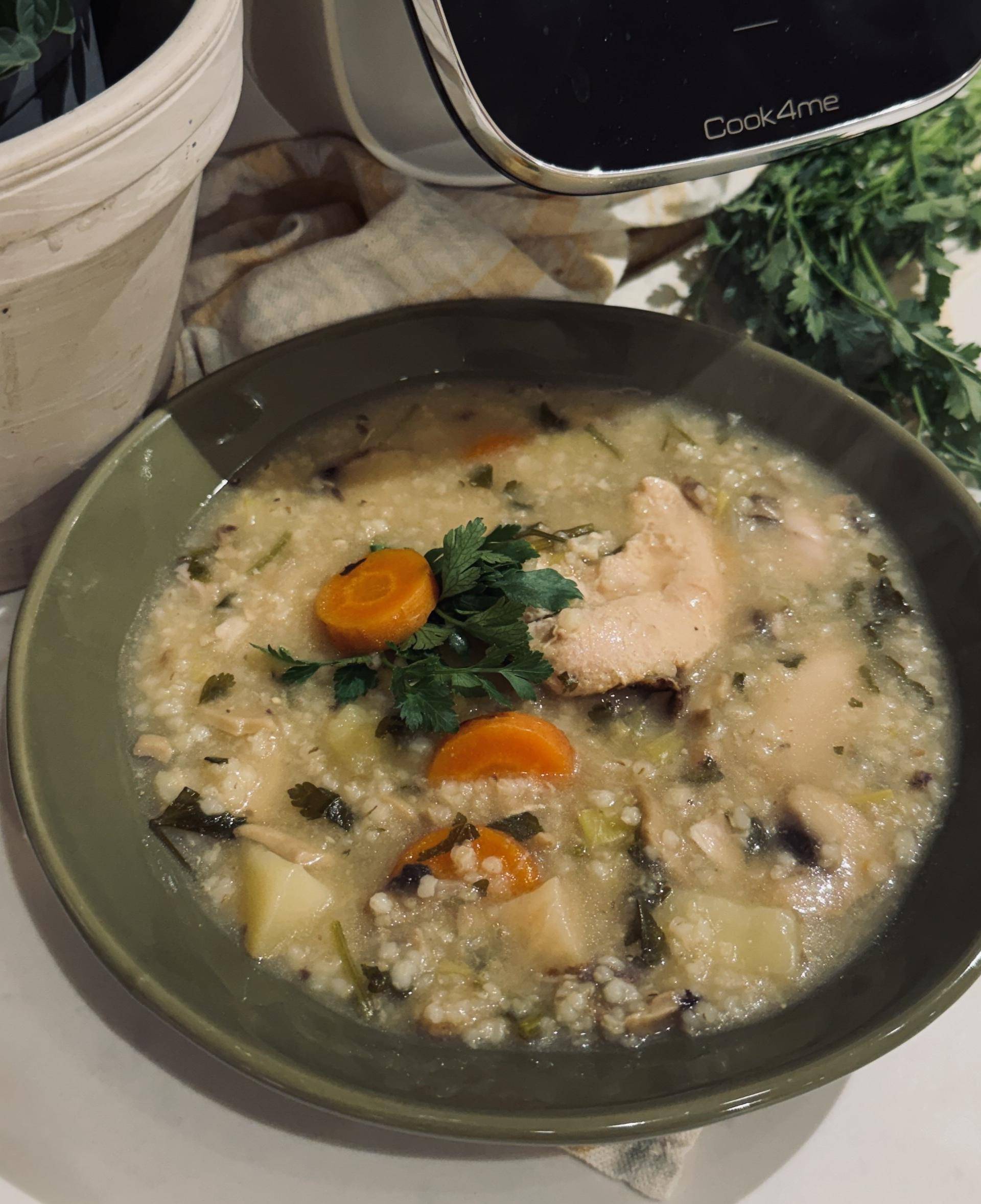 Delikatny drobiowy krupnik - przepisy Cook4Me | Tefal