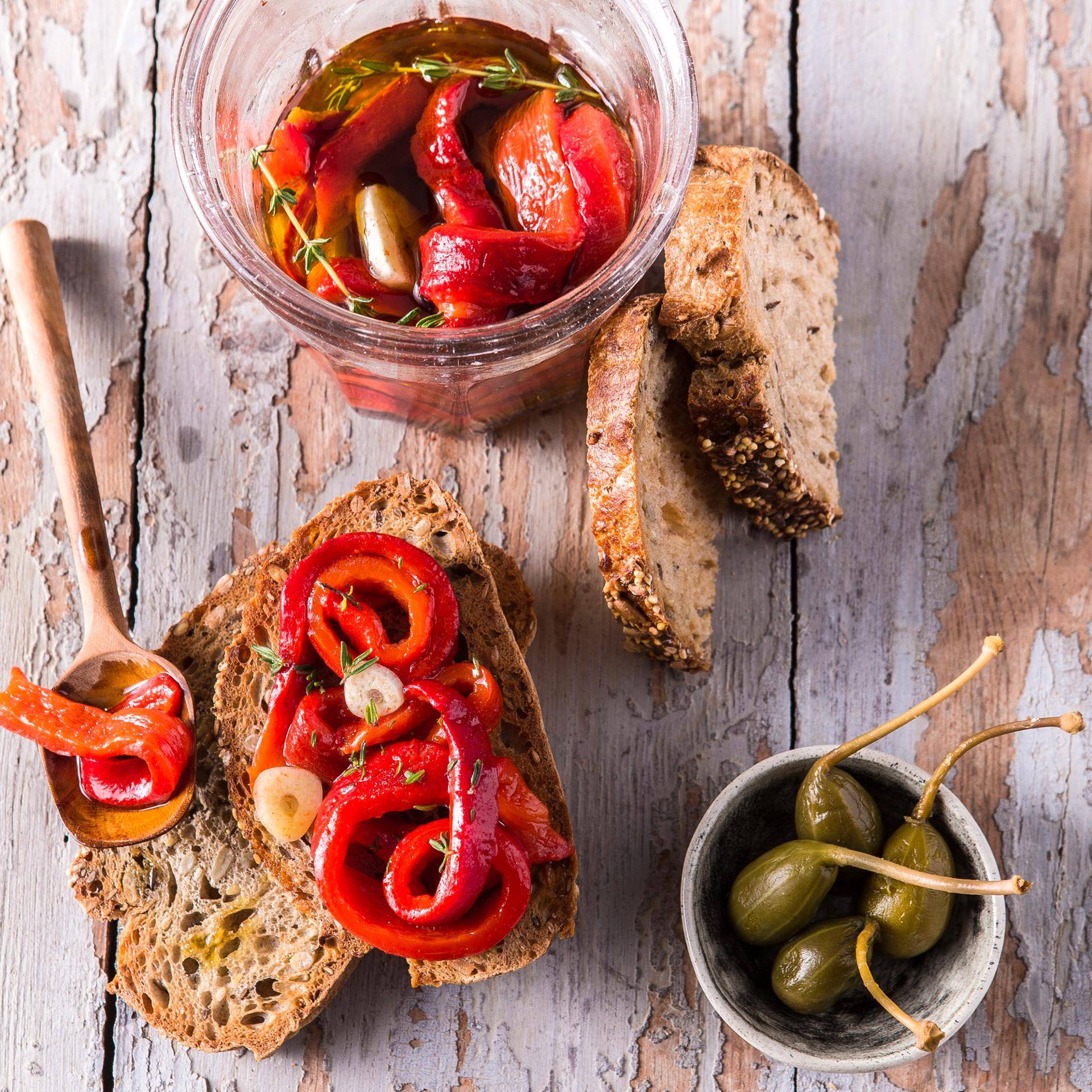 Hiszpańskie grzanki paprykowe - przepisy EASY FRY GRILL & STEAM 3 in 1 | Tefal