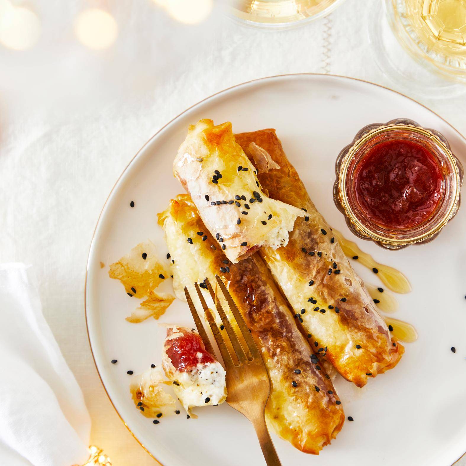 Chrupiąca feta z oregano i dżemem pigwowym - przepisy EASY FRY GRILL & STEAM 3 in 1 | Tefal