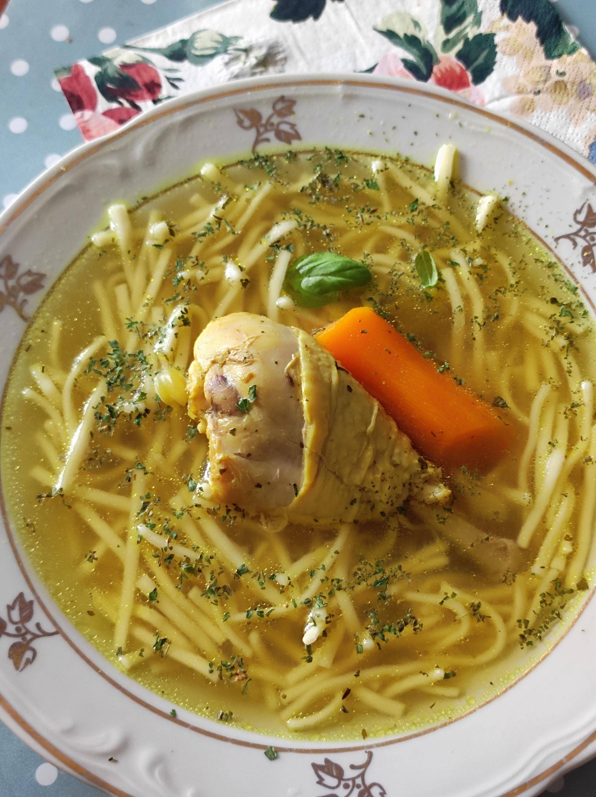 Rosół z kurczaka - przepisy Cookeo V3 | Tefal