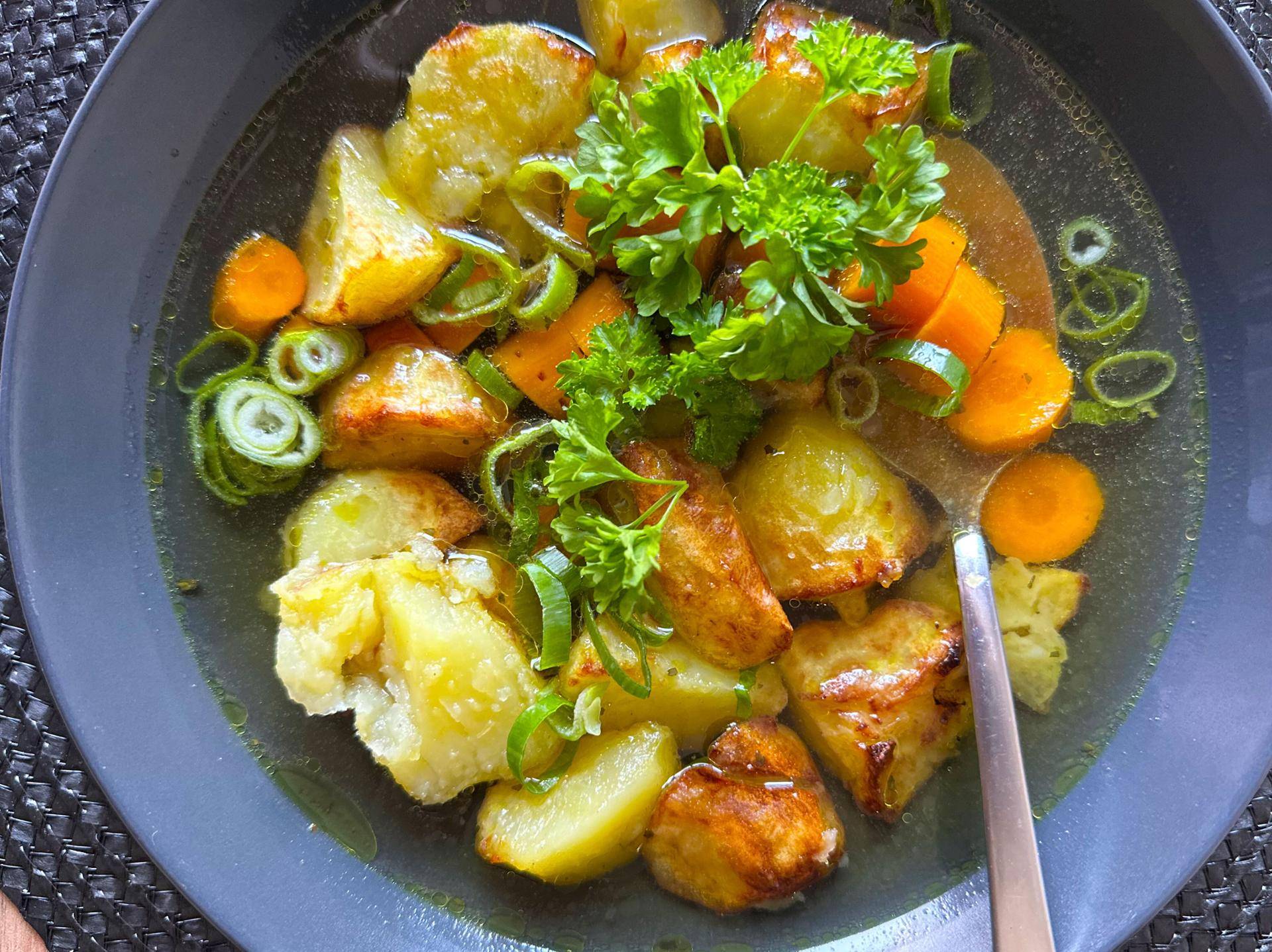 Rosół z ziemniakami - przepisy Cook4Me | Tefal