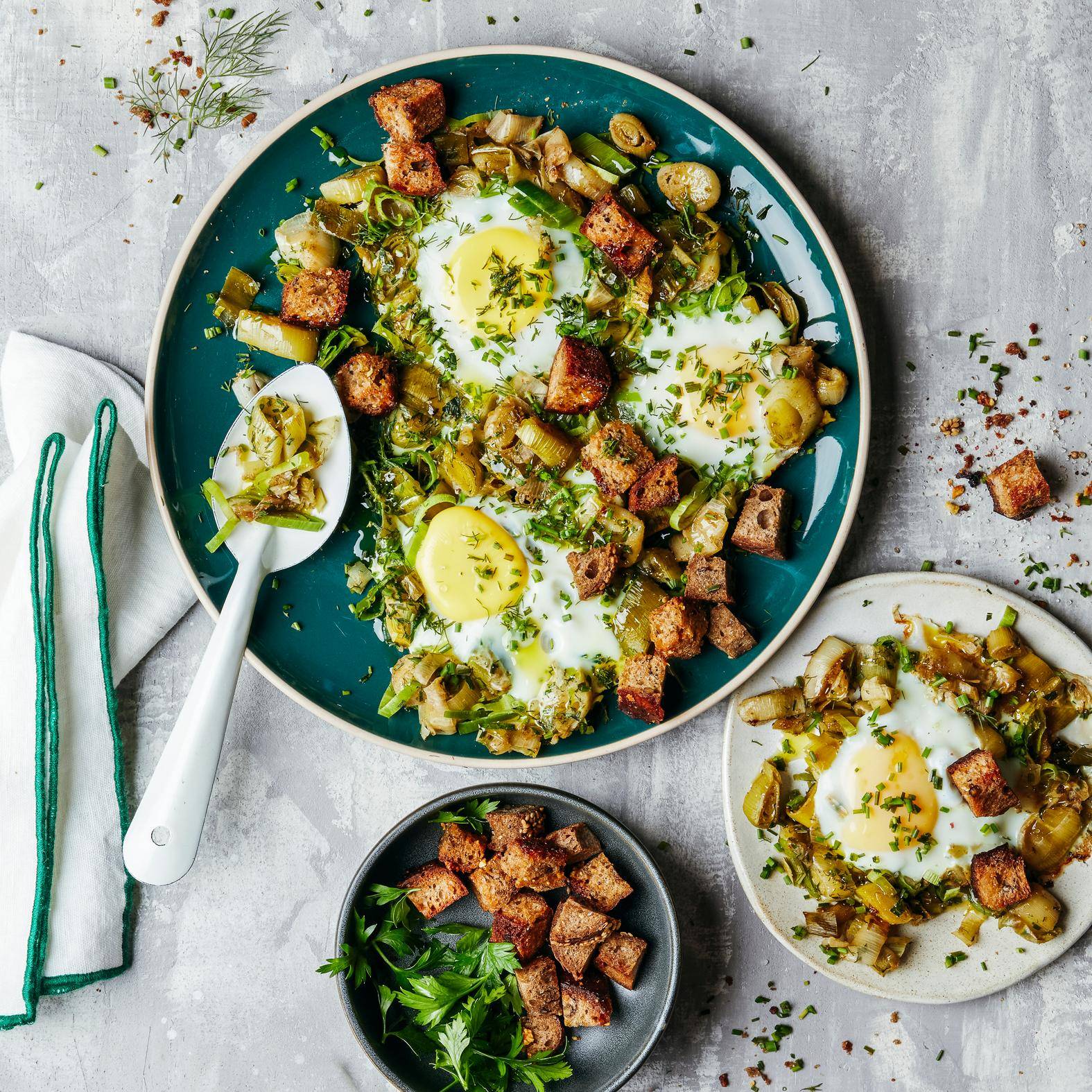 Chrupiące jajka z ziołami - przepisy OptiGrill 4in1 | Tefal