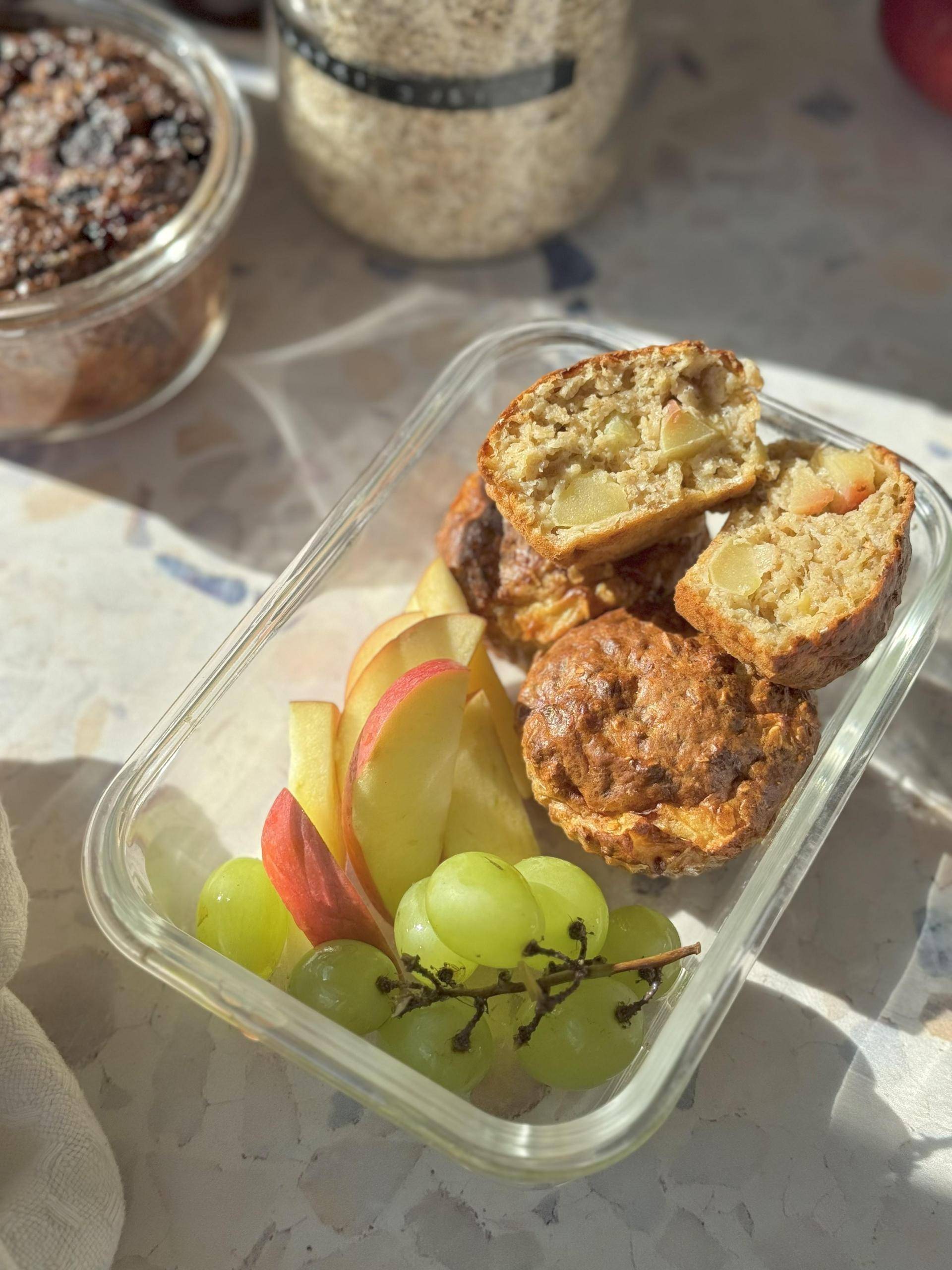 Muffinki owsiano-bananowe z jabłkiem - przepisy EASY FRY & GRILL 2 in 1 MECHANICAL | Tefal