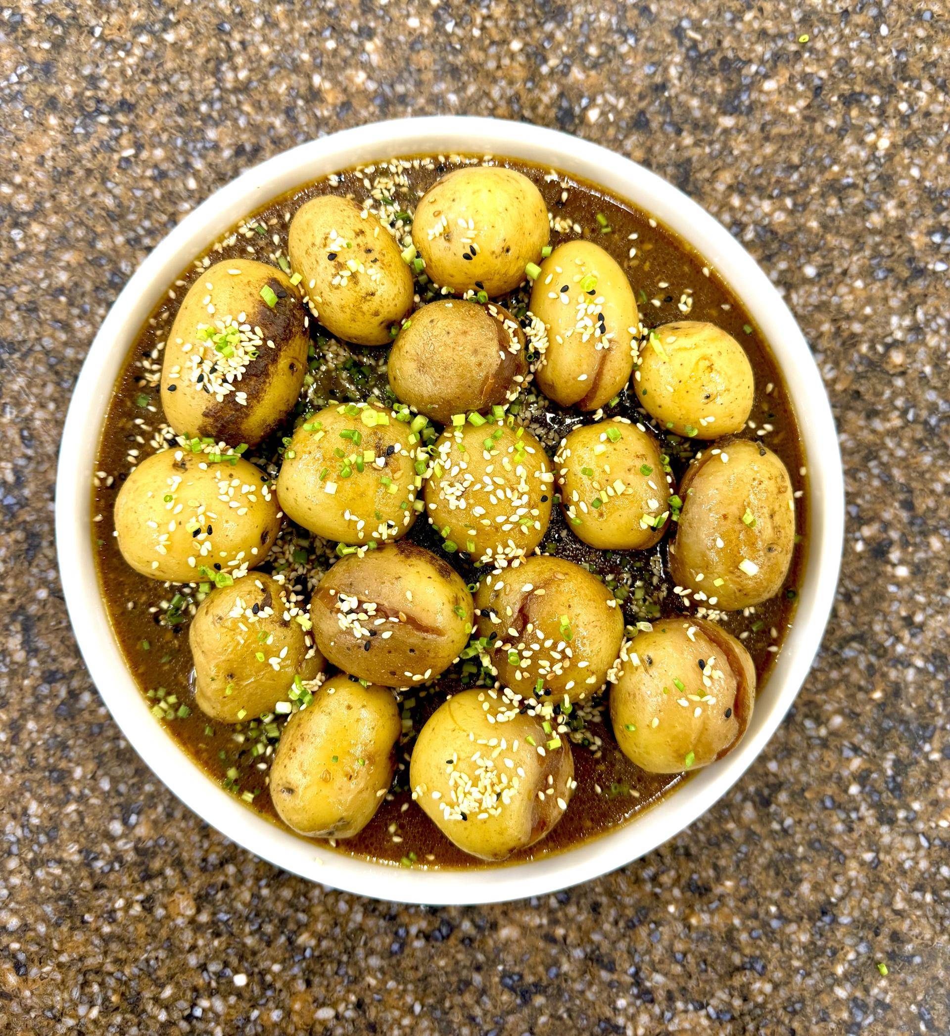 Ziemniaczki z miso i sezamem - przepisy Cook4Me | Tefal