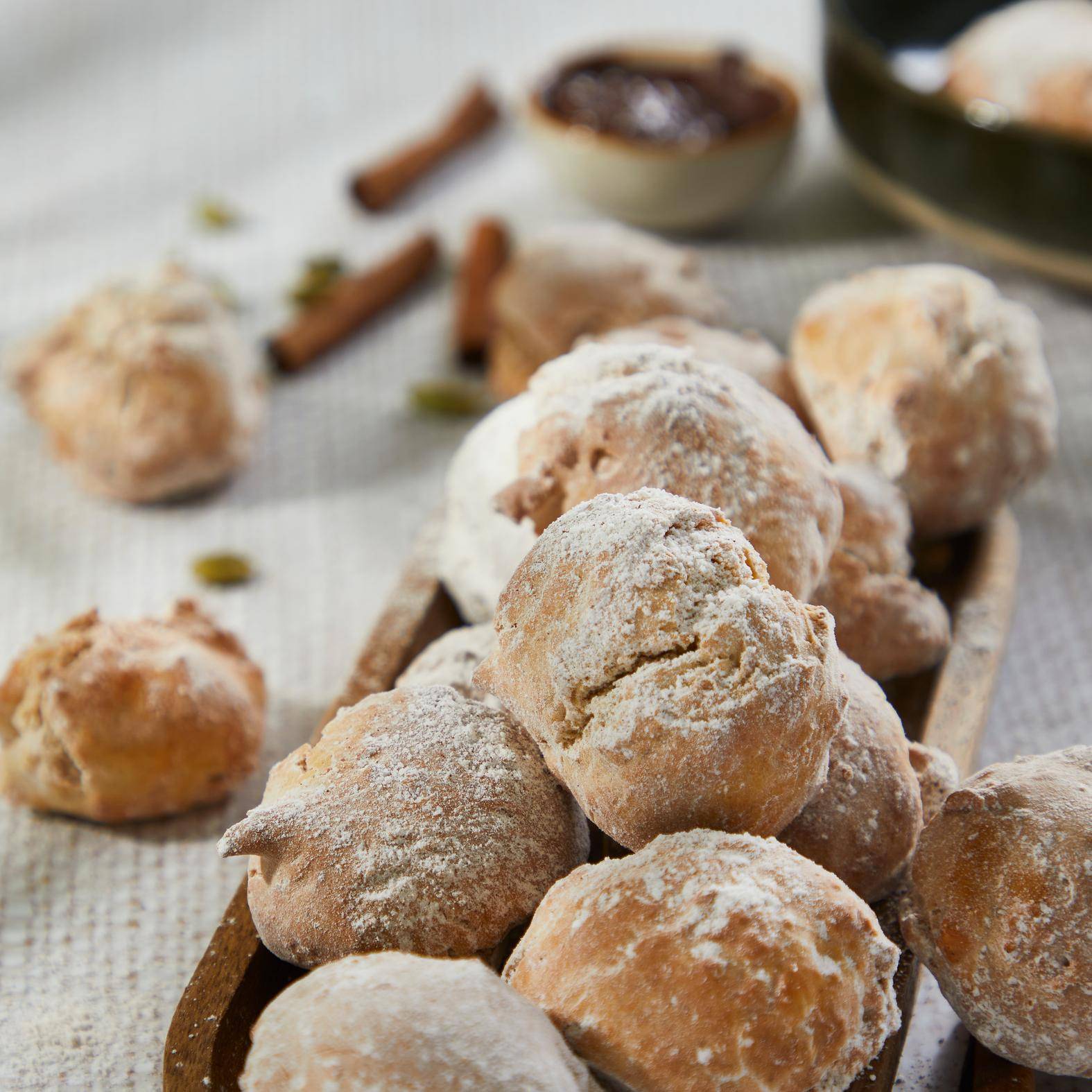 Brazylijskie pączki (Bolinho de Chuva) - przepisy EASY FRY & GRILL 2 in 1 MECHANICAL | Tefal