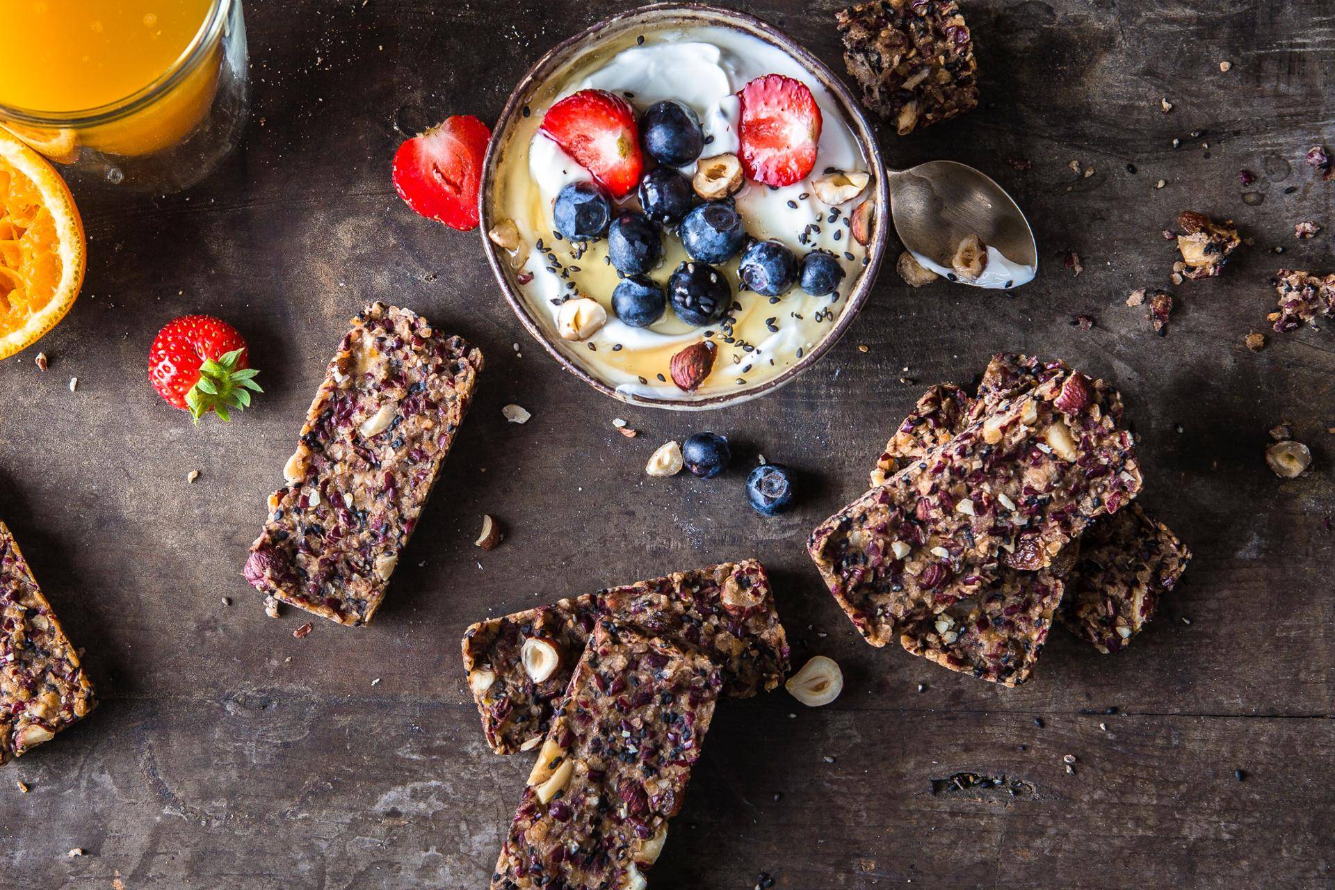 Batony zbożowe z nasionami chia i bananami - przepisy Cake Factory | Tefal