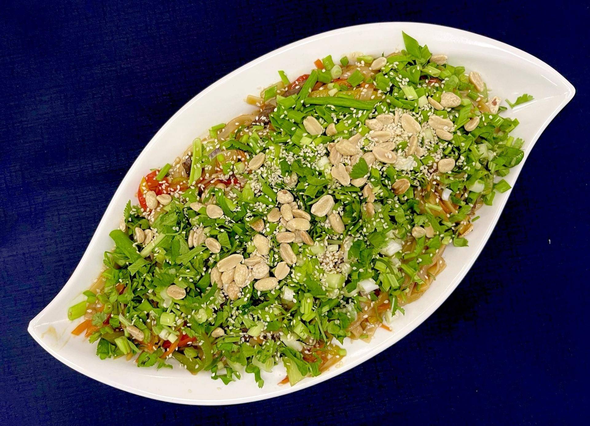 Makaron ryżowy z wołowiną - przepisy Cook4Me | Tefal