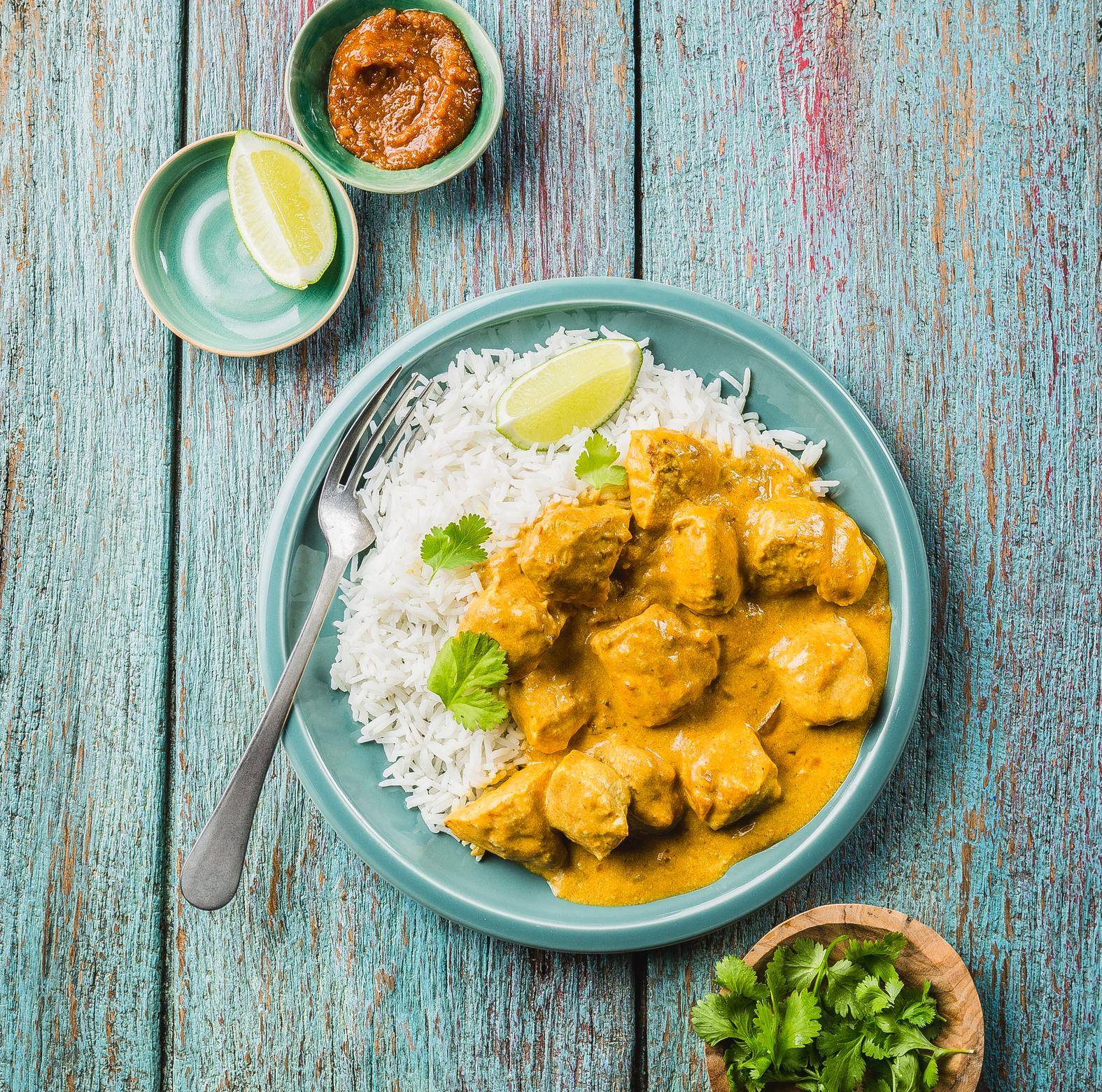 Kurczak w sosie curry - przepisy Patelnie i Garnki | Tefal
