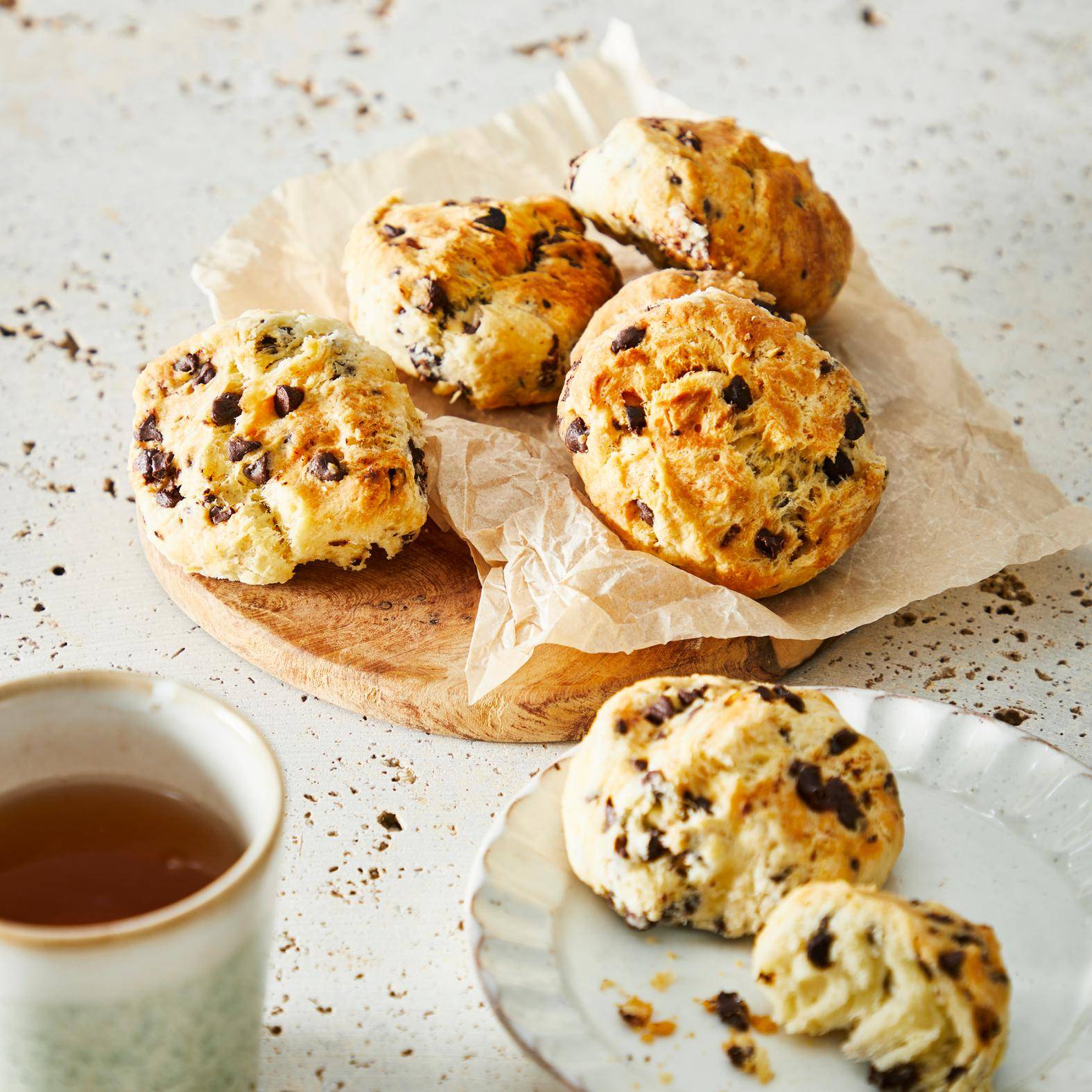 Scones z czekoladowymi kropelkami - przepisy Cook4Me | Tefal