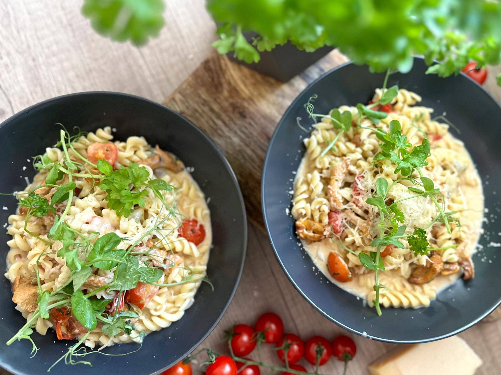 Makaron z kurkami w sosie serowym - przepisy Cook4Me | Tefal