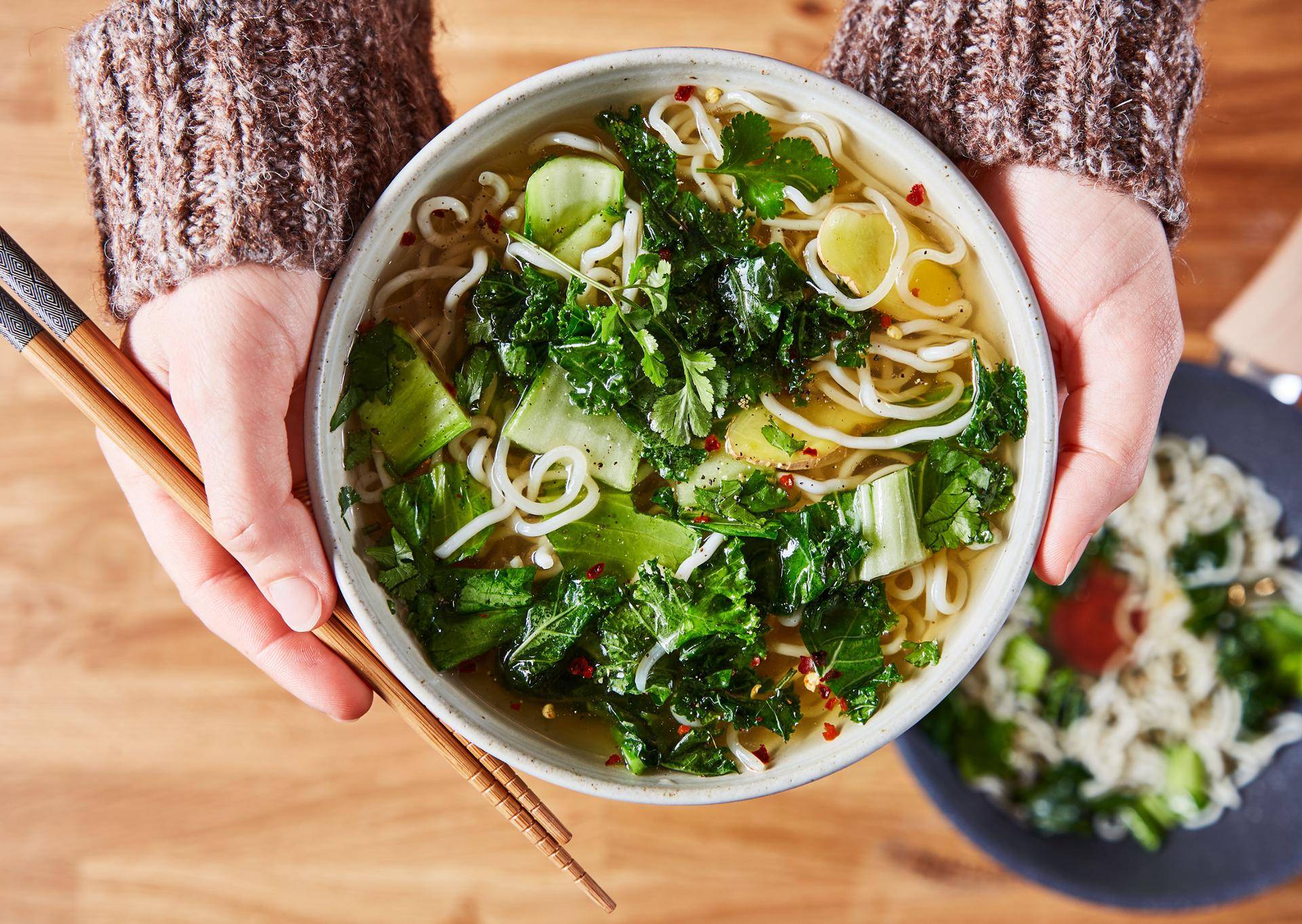 Ostre warzywne ramen - przepisy Patelnie i Garnki | Tefal