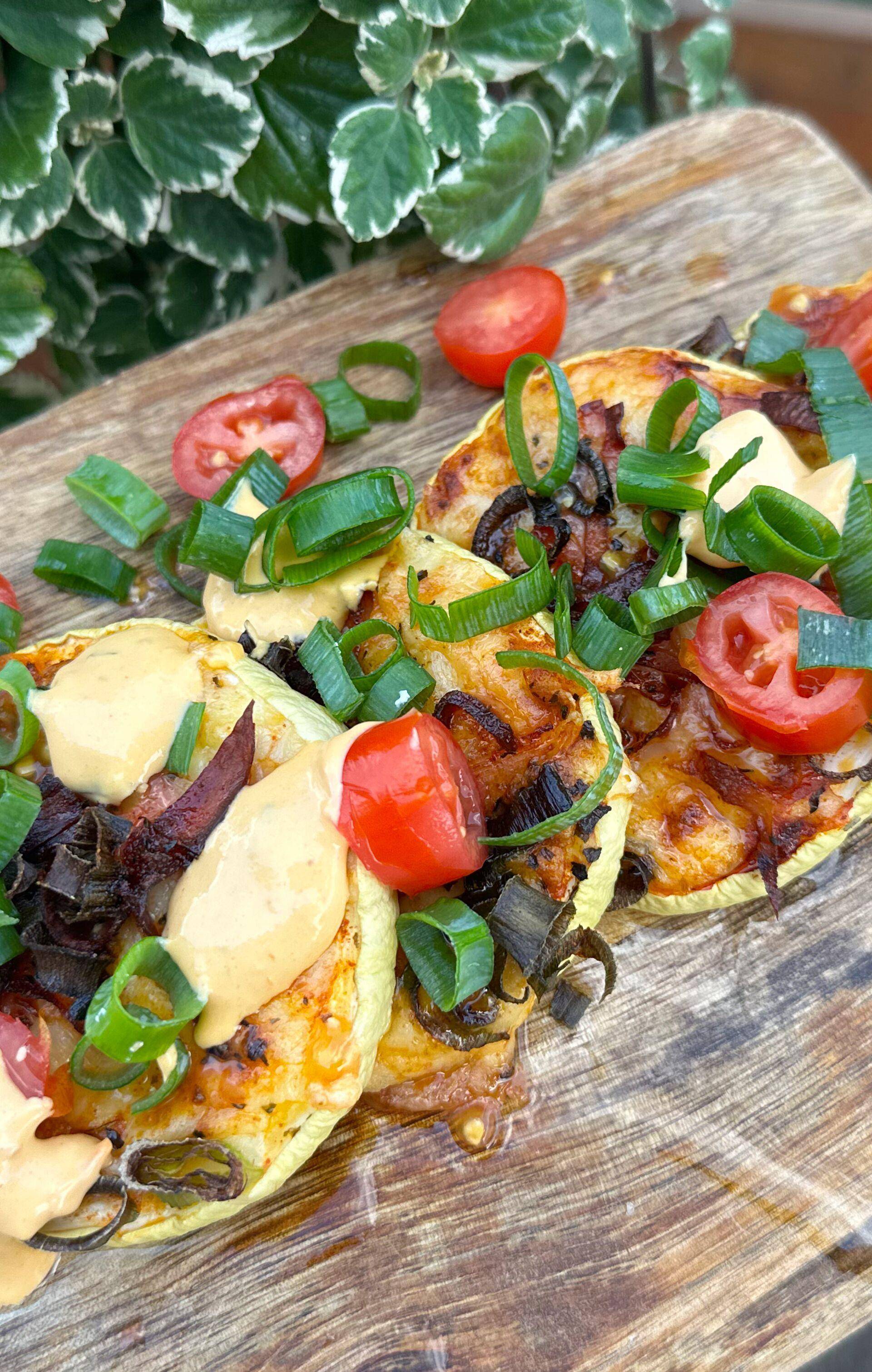 Keto pizzerinki z kabaczka - przepisy Easy fry Silence XL / Essential XL | Tefal