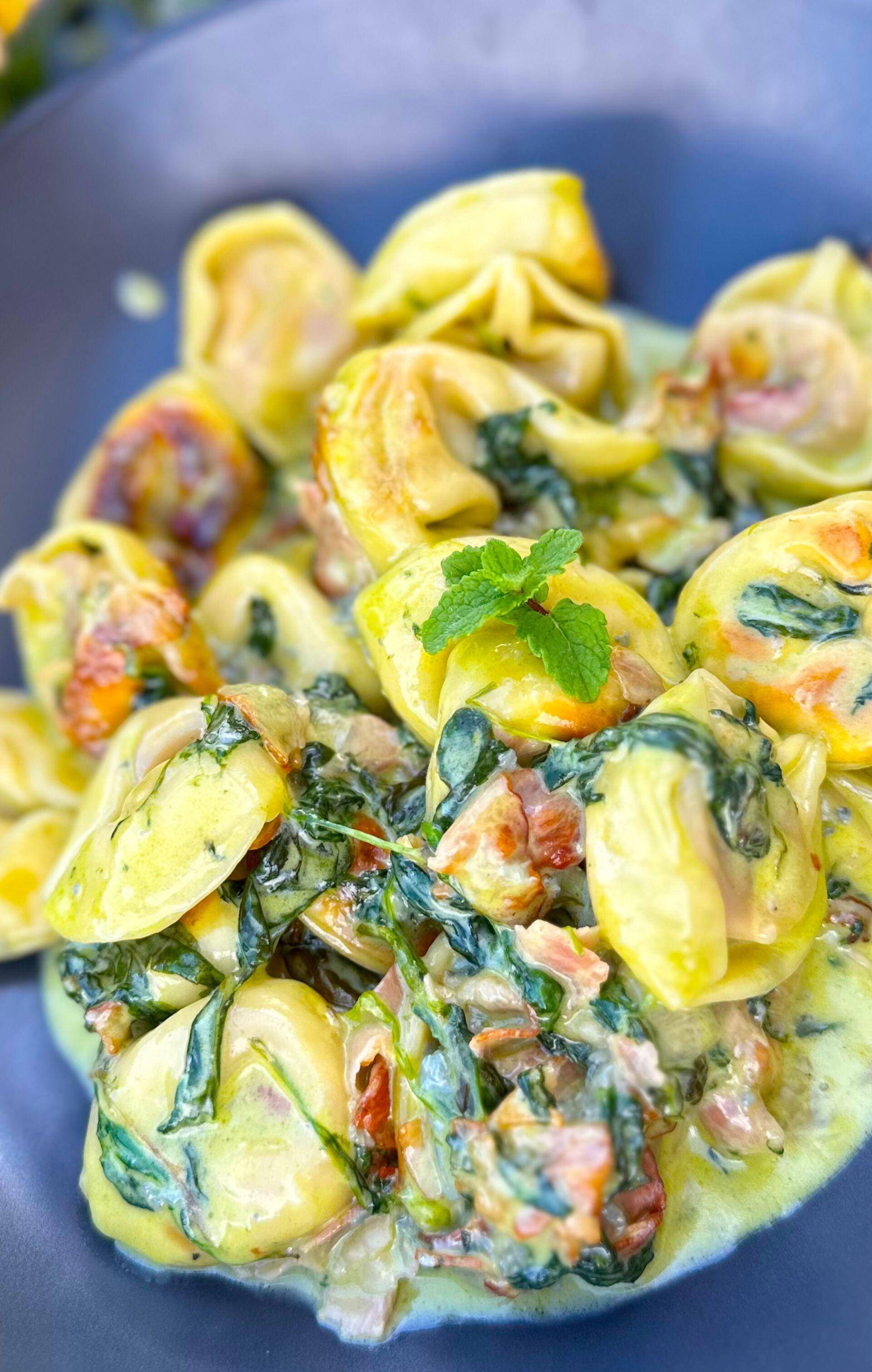 Zupa z tortellini - przepisy Cookeo V3 | Tefal