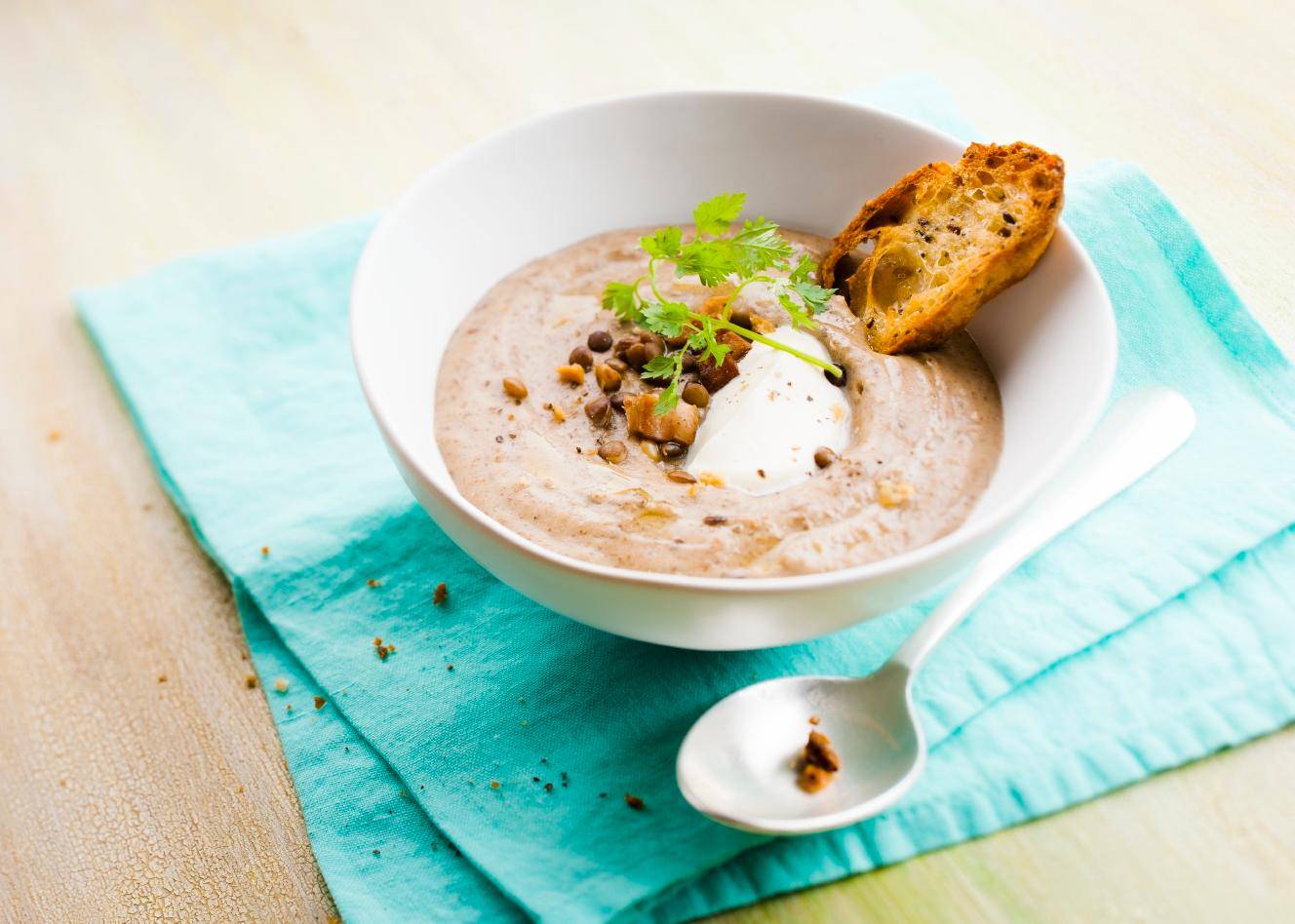 Zupa z soczewicy i wędzonego boczku - przepisy Cook4Me | Tefal