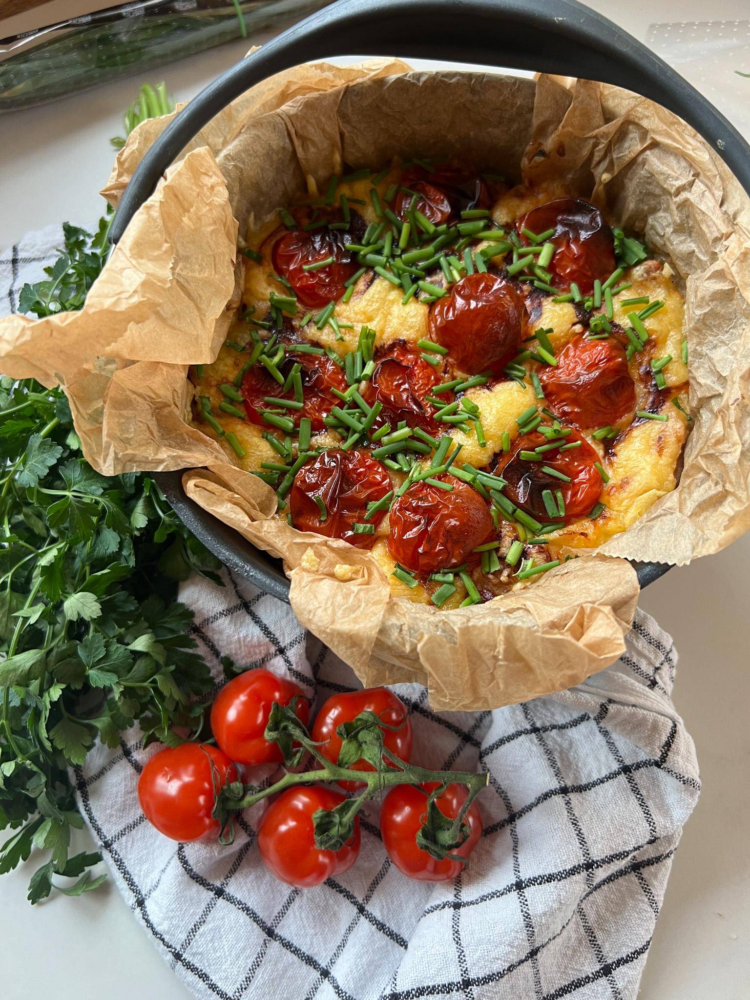 Zapiekanka ziemniaczana z boczkiem i cebulą - przepisy Cook4Me | Tefal