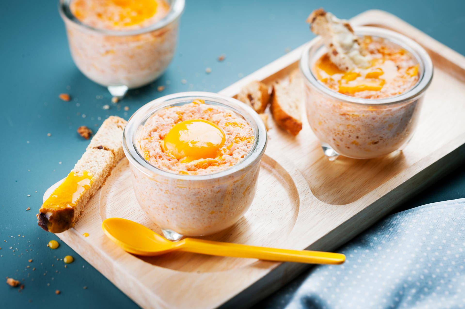 Zapiekane jajka z serem mimolette - przepisy Cook4Me | Tefal