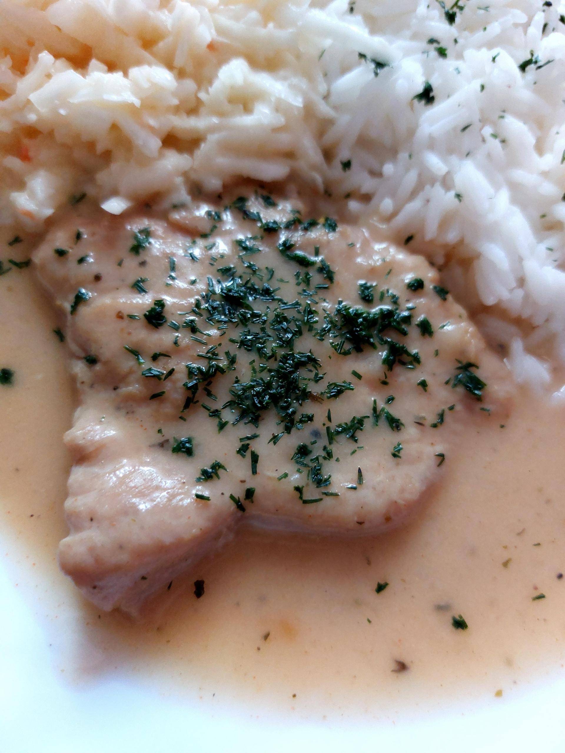 Indyk w plastrach w sosie śmietanowym. - przepisy Cookeo V3 | Tefal