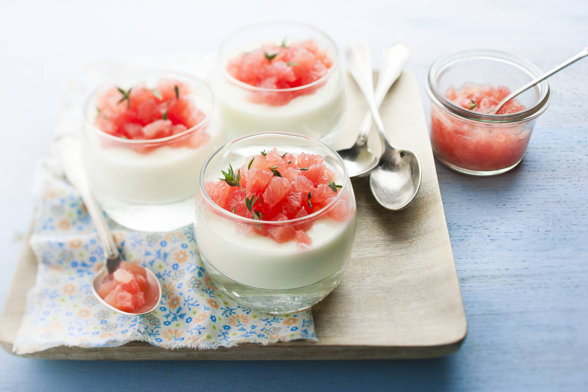Panna cotta z grejpfrutem - przepisy Cook4Me | Tefal