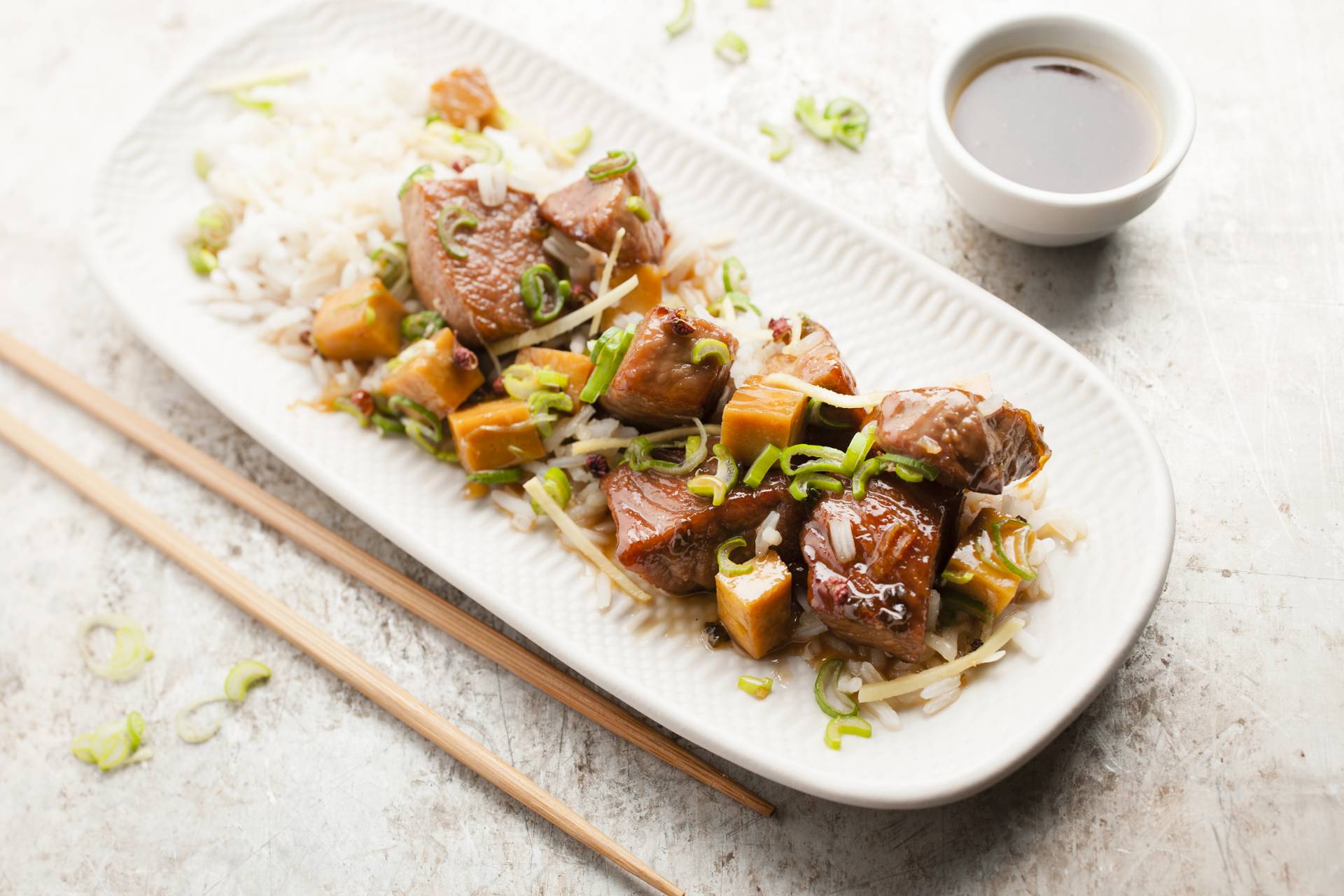Duszona wieprzowina z tofu - przepisy Cook4Me | Tefal