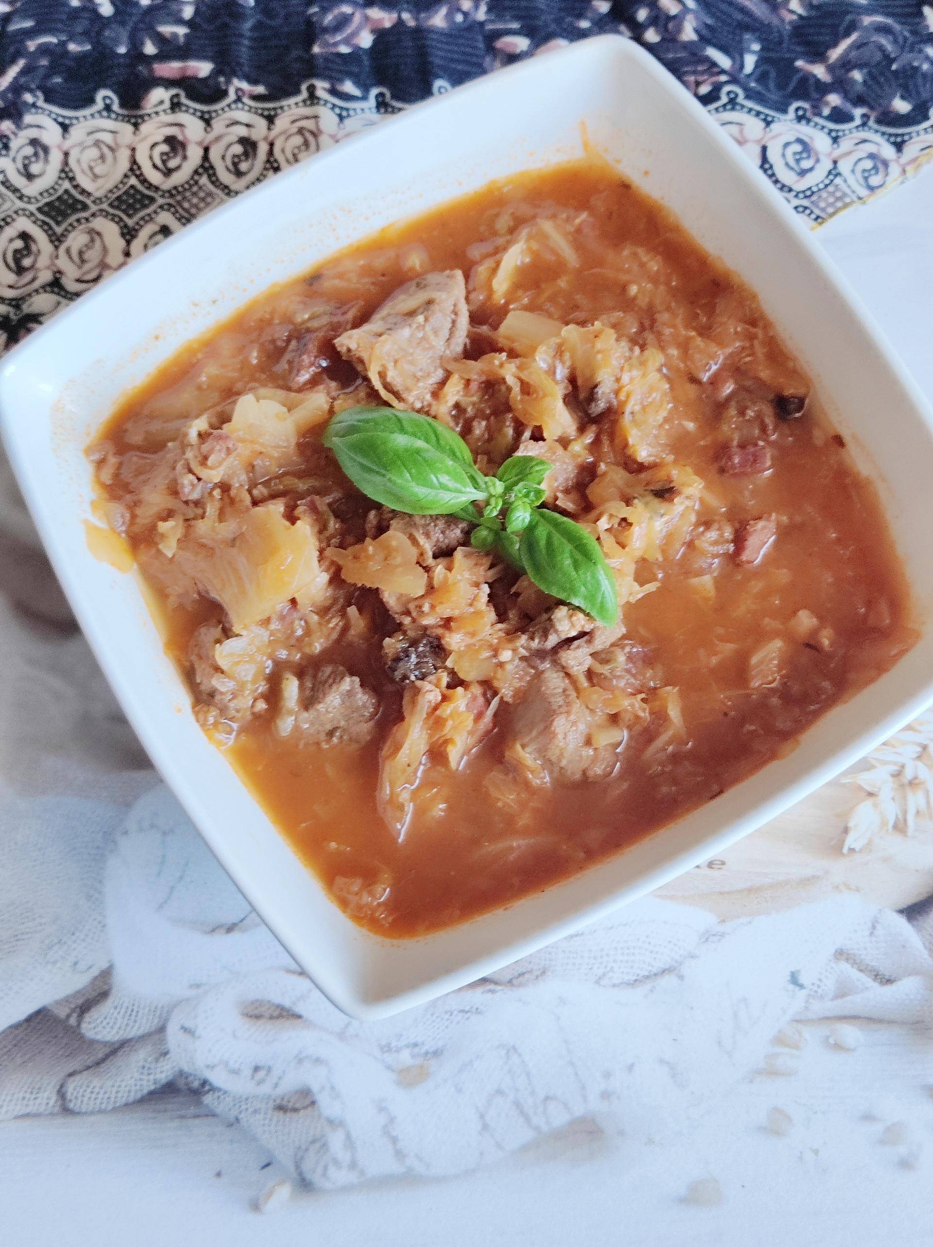 Bigos z kapusty kwaśnej i pekińskiej - przepisy Cookeo V3 | Tefal