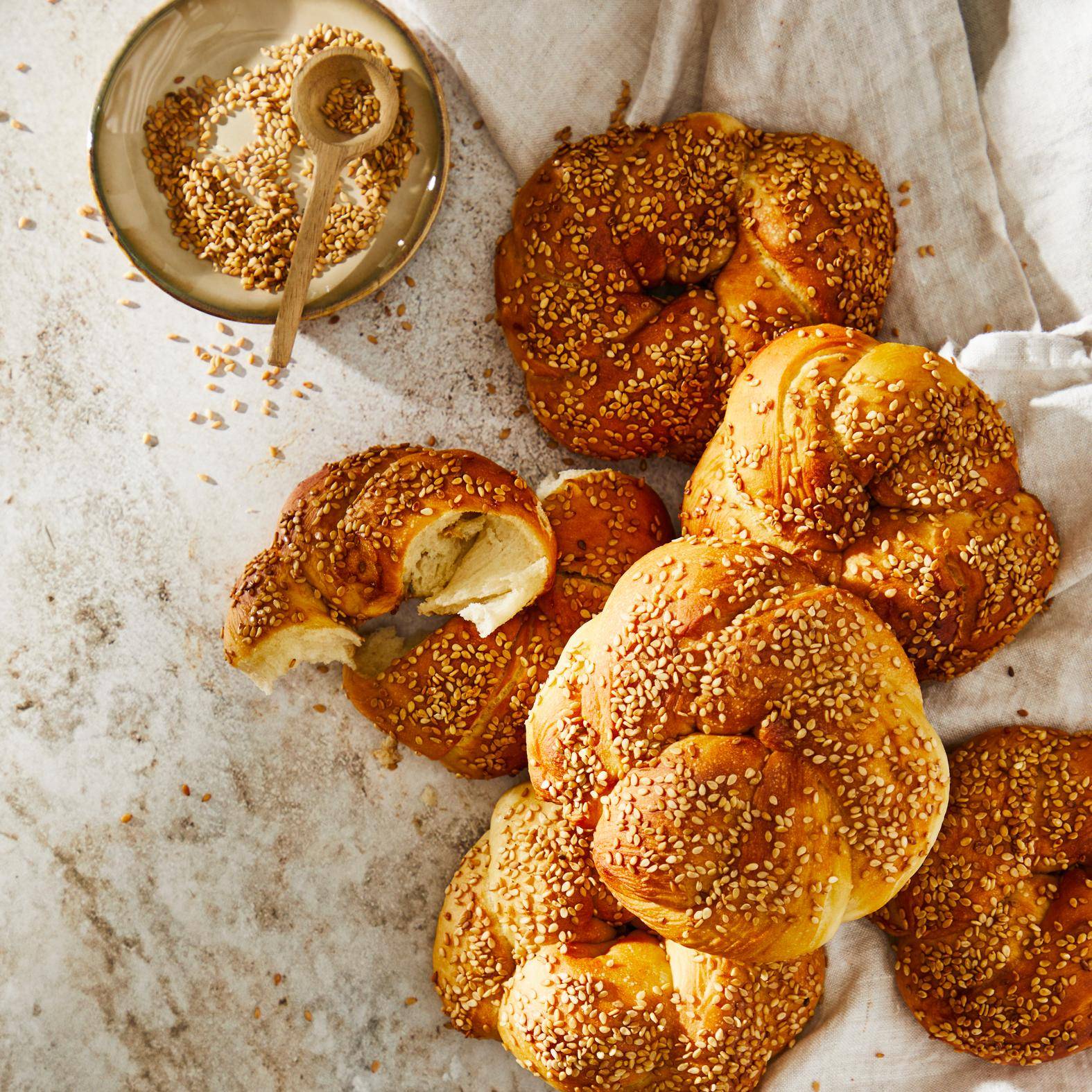 Simit (tureckie bajgle) - przepisy EASY FRY GRILL & STEAM 3 in 1 | Tefal