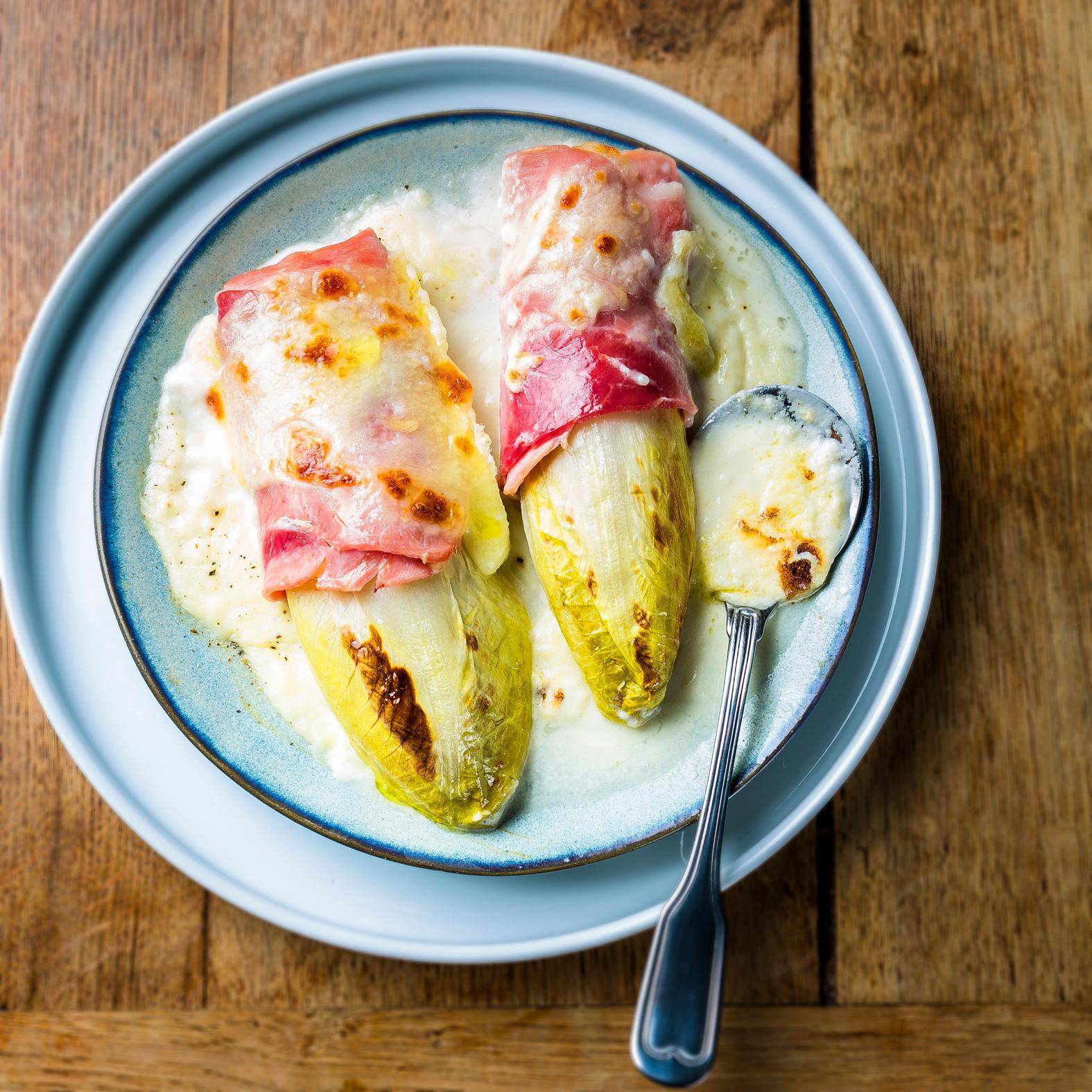 Cykoria au gratin zawinięta w szynkę - przepisy EASY FRY GRILL & STEAM 3 in 1 | Tefal