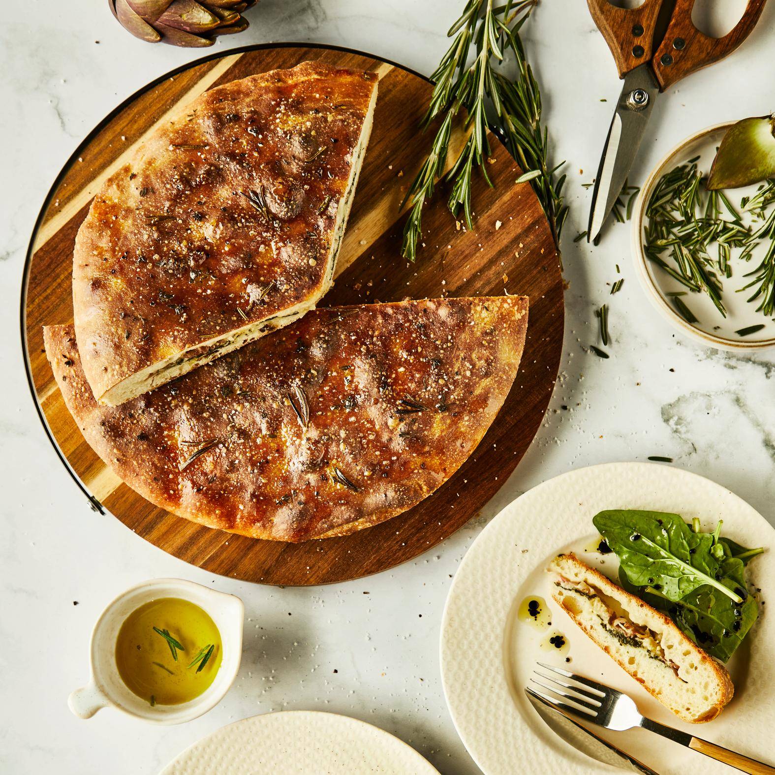 Focaccia nadziewana - przepisy Patelnie i Garnki | Tefal