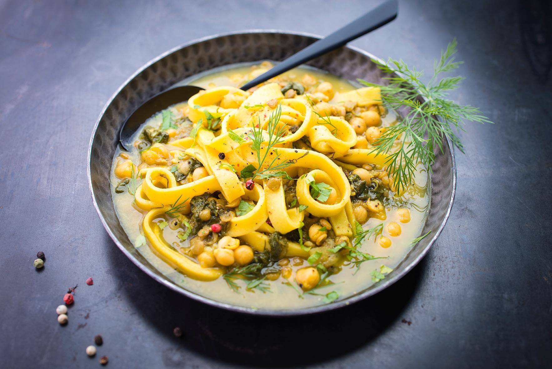 Zupa z suszonych warzyw z makaronem - przepisy Cook4Me | Tefal