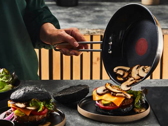 patelnia aluminiowa tefal