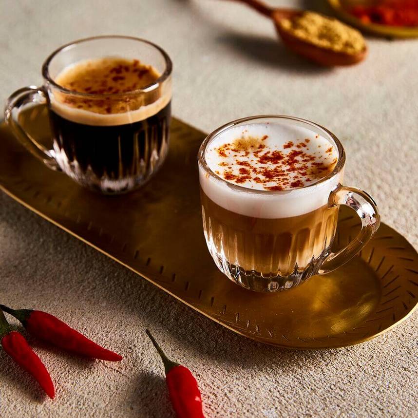 Medium-Café macchiato_chili-carré.jpg