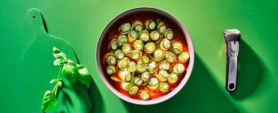 Medium-Renew-Recipe-Courgette sauce tomate-60AH-60AK-04.jpg